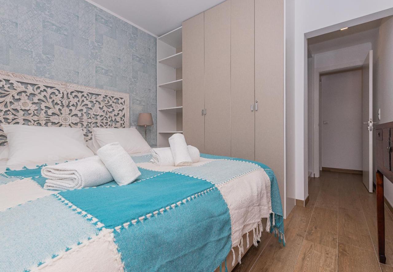 Feira Da Ladra Comfy Premium Apartment Lisbon Luaran gambar